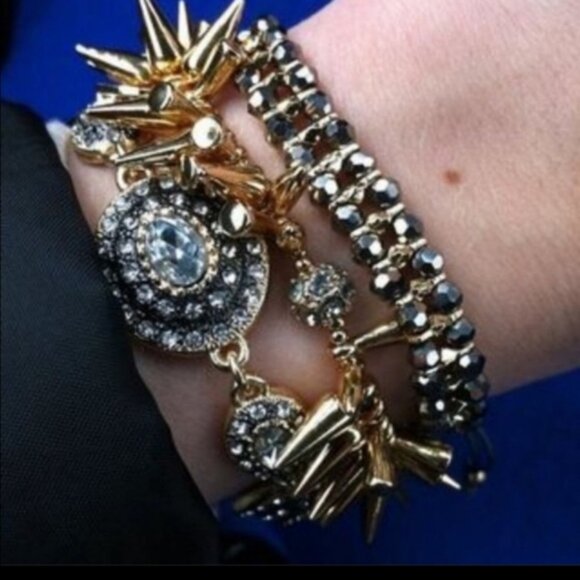 STELLA & DOT Neeya Black Gold Pave-Encrusted Crystals Link Statement Bracelet - Picture 1 of 6